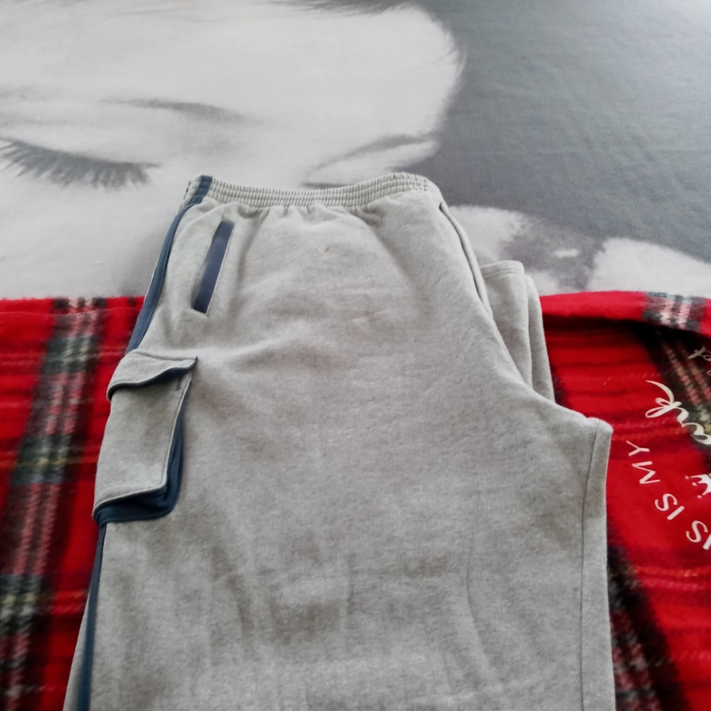4xl sweat pants with pockets